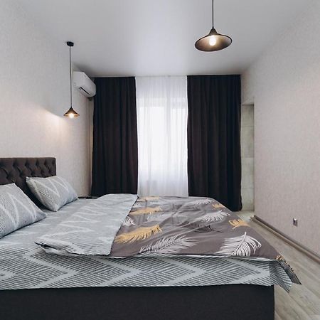Apart Lux Elegant Soemy Buitenkant foto